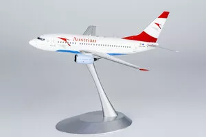 Boeing 737-600 Austrian Airlines
