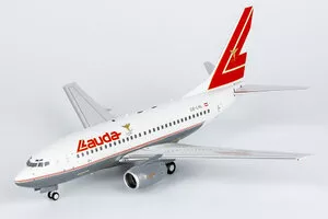 Boeing 737-600 Lauda