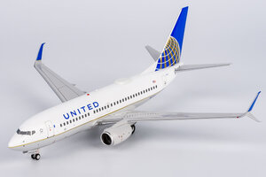 Boeing 737-700 United Airlines