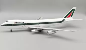 Boeing 747-243B Alitalia