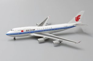 Boeing 747-400 Air China Flaps down
