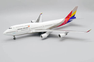 Boeing 747-400M Asiana Airlines