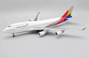 Boeing 747-400M Asiana Airlines