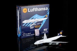 Boeing 747-8 Lufthansa Flaps Down