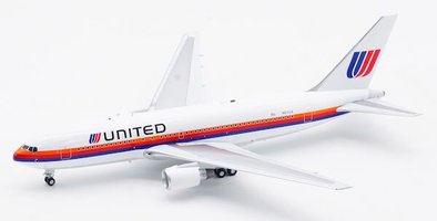 Boeing 767-200 United Saul Bass