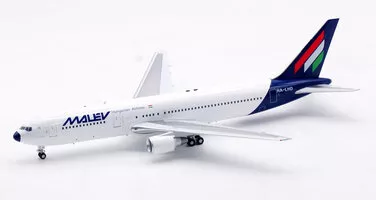 Boeing 767-3P6ER Malev Hungarian Airlines