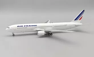 Boeing 767-3Q8ER Air France 