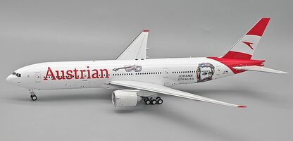 Boeing 777-2Q8ER Austrian Airlines