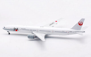 Boeing 777-346 JAL 