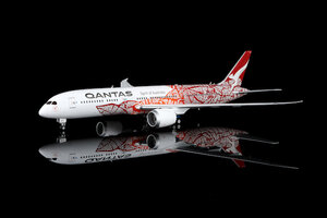 Boeing 787-9 Dreamliner Qantas "Yam Dreaming"