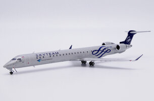 Canadair CRJ1000ER Garuda Indonesia Skyteam