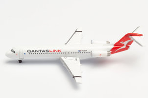 FOKKER 100 - Qantas - "PARABURDOO"