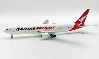 Boeing 767-381F/ER Qantas Freight