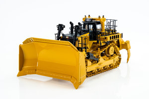 CAT D11  s dizajnom Modern HEX (TKN Design)