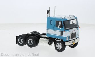 GMC Astro 95, Baujahr 1970 – blau und weiß