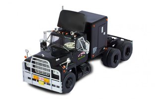 Mack R-series, black, with rear cabin, 1966