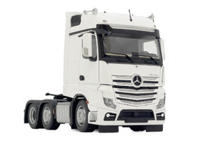 Mercedes-Benz Actros Bigspace 6x2 bíla