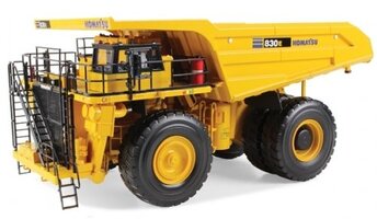 Dumper KOMATSU 830 E