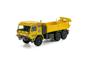 TATRA 815-7 6x6 Flatbed with arm - prototype