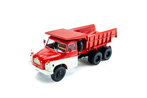 Tatra T138S1, red/white