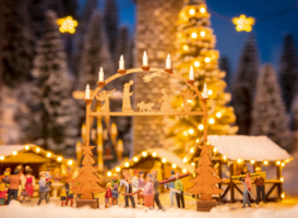 Entrance to the Christmas market Arch