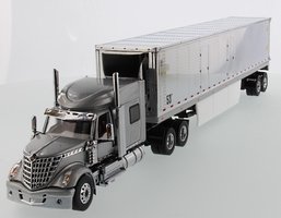 International Lonestar Sleeper w 53" Ťahač + Príves - Strieborná + Chrómová