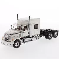 Internationaler Lonestar Sleeper Traktor - White