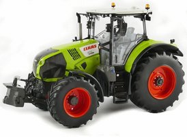 Traktor Claas Axion 870 