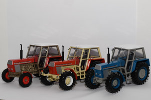 Set traktorov ZETOR Crystal 12011, 12045 4WD a 12045 (1972)