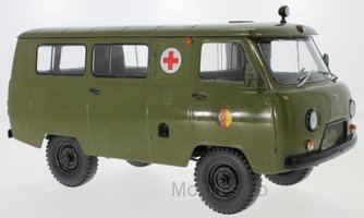 UAZ 452A (3962) Ambulancia NVA rok 1985 olivovo zelená