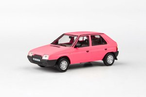 Škoda Favorit 136L (1988) 1:43 - ružová matná