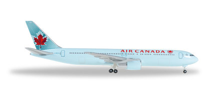 Boeing B767-300 Air Canada 
