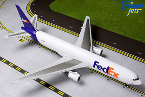 Boeing B767-300ERF FedEx