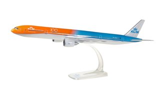 BOEING 777-300ER -  "ORANGE PRIDE"