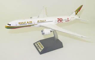 Boeing 787-9 Dreamliner Gulf Air - "70th anniversary" 