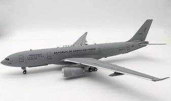 Airbus A330-243MRTT South Korea Air Force with stand