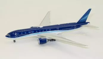 Boeing 777-200LR Azerbaijan Airlines