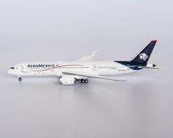 Boeing 787-9 Dreamliner AeroMexico  "Guadalupe"