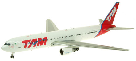 Boeing B767-300ER TAM