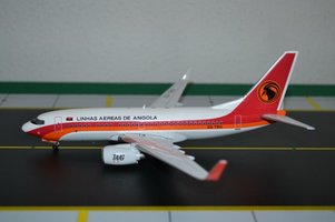 Lietadlo Boeing B737-700 Angola 