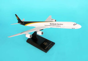 Aircraft Douglas DC8-71 UPS