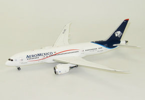 Boeing 787-8 AeroMexico With Stand 