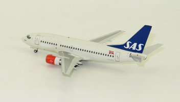 Boeing B737-500 SAS Scandinavian Airlines so stojanom
