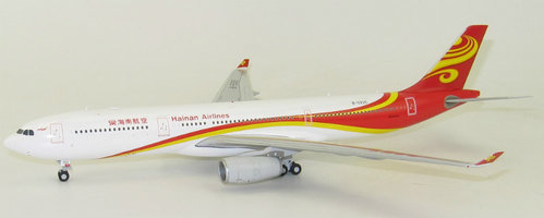 Airbus A330-300 Hainan Airlines so stojanom