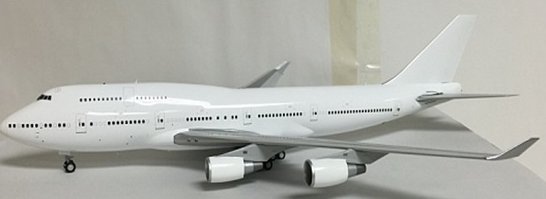 Boeing B747-400 Blank, GE engines With Stand 