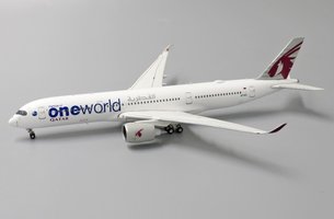 Airbus A350-900XWB Qatar Airways "OneWorld" "Flap Down" With Antenna