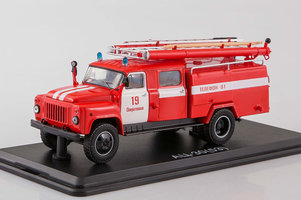 Feuerwehrauto AC-30 (53-12) -106B Feuereinheit No.19