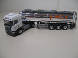 Kamion Scania13 HL ChemTaSzg "PCC"