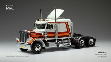 Peterbilt 359,"Decorated"  biely, 1973