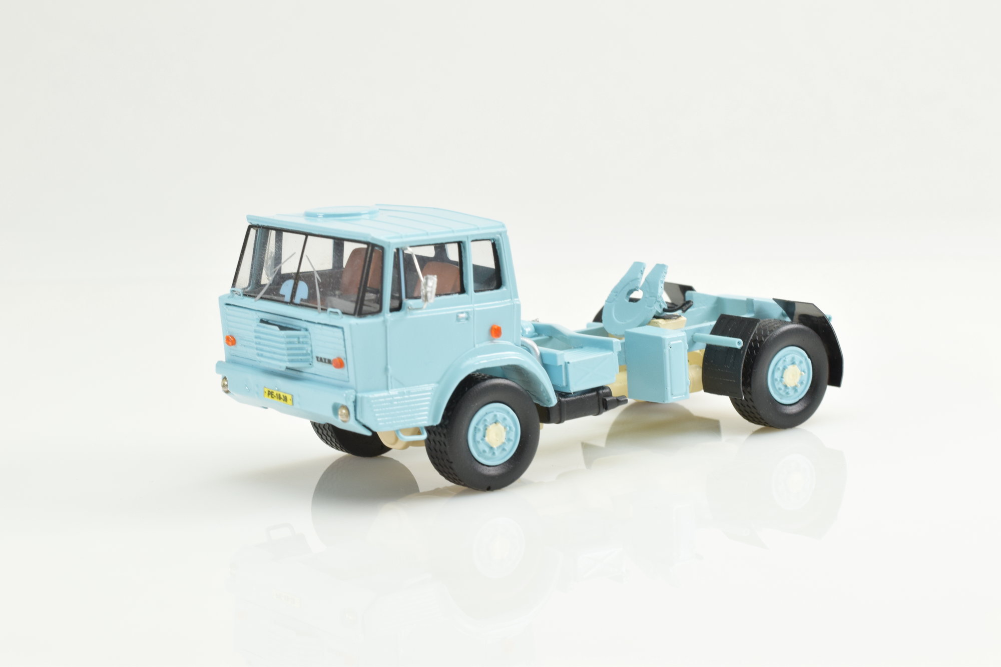 TATRA 813 NT 4x4 (blue color) | Modelsnavigator.com